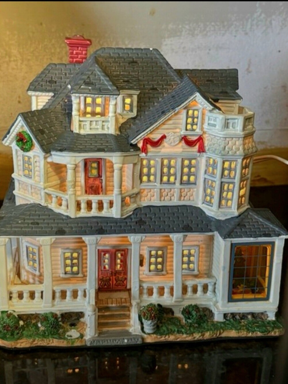 Ocean Crest Bed And BreakfasHoliday Lighted Victorian House